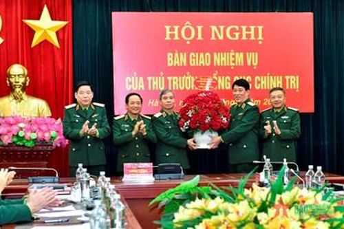 Đại tướng Lương Cường chủ trì Hội nghị bàn giao nhiệm vụ của Thủ trưởng Tổng cục Chính trị