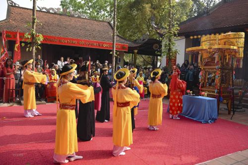Hình ảnh tưng bừng lễ khai hội Thành Bản Phủ ở Điện Biên