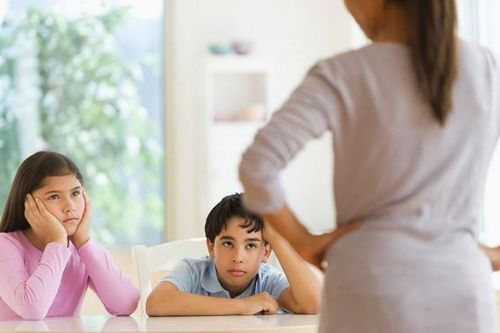 Những thay đổi tâm, sinh lý tuổi dậy thì và vấn đề trẻ gặp phải