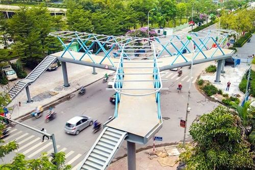 Cần có giải pháp đồng bộ để sử dụng hiệu quả các hầm, cầu vượt bộ hành
