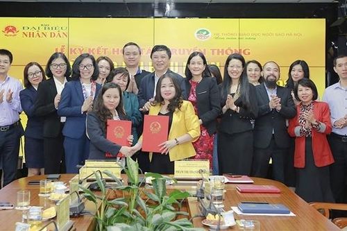 Báo Đại biểu Nhân dân và Hệ thống Giáo dục Ngôi sao Hà Nội hợp tác truyền thông