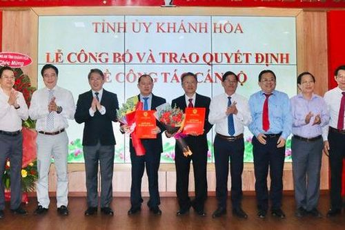 Phê chuẩn, điều động, bổ nhiệm nhân sự chủ chốt 2 tỉnh
