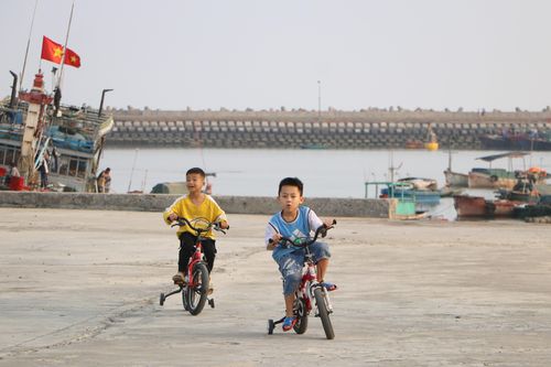 Hình ảnh về cuộc sống thường ngày trên đảo Bạch Long Vỹ