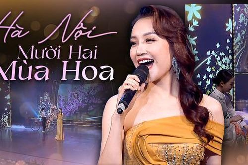 Hà Nội mười hai mùa hoa