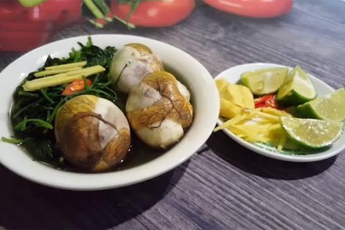 8 món cực ngon từ trứng vịt lộn cho bữa sáng nhanh gọn, tiết kiệm