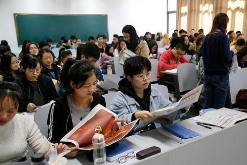Huyện ở Trung Quốc cộng điểm thi vào lớp 10 cho con thứ 2, 3