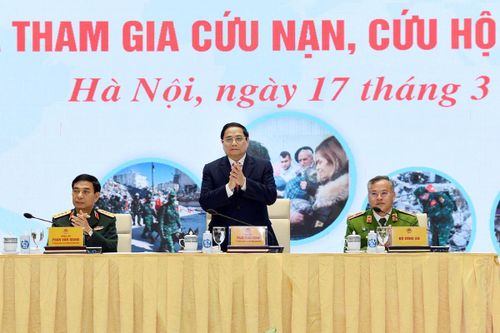 Thủ tướng gặp mặt đoàn công tác tham gia cứu nạn, cứu hộ tại Thổ Nhĩ Kỳ