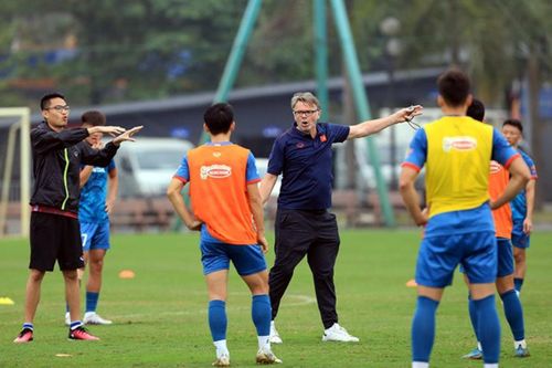 HLV Troussier chốt danh sách U23 Việt Nam dự Doha Cup