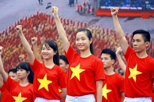 Việt Nam sắp cán mốc 100 triệu người: Làm gì để không ai bị bỏ lại phía sau?