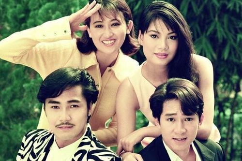 Ngoại hình tuổi đôi mươi của Quan Kế Huy khi chụp ảnh cùng Trương Ngọc Ánh, Lý Hùng