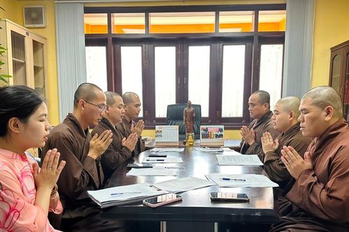 Ban Thông tin - Truyền thông GHPGVN TP.HCM thảo luận công tác chuẩn bị cho Đại lễ Phật đản, tập huấn