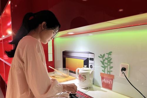 Coi chừng 'hồn vía lên mây' vì ấm đun siêu tốc thình lình phát hỏa
