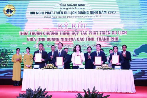 Quảng Ninh: Phát triển sản phẩm du lịch chất lượng cao từ giá trị khác biệt