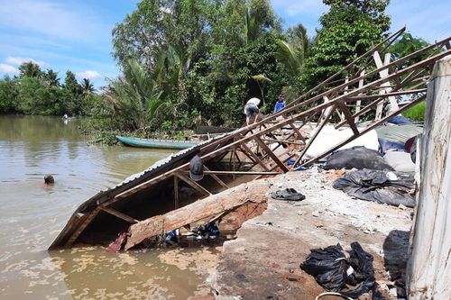 Tây Nam bộ ứng phó với sạt lở