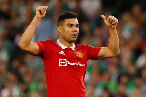 Chủ Qatar có thể để CĐV chọn tân binh cho Man United
