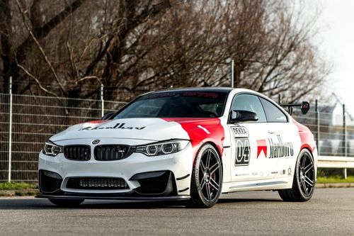 BMW M4 DTM Champion Edition Manhart mạnh hơn 700 mã lực