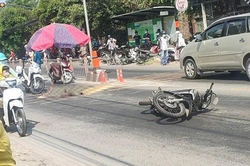 Nữ sinh lớp 10 ở TP.HCM bị tai nạn tử vong trên đường đi học về