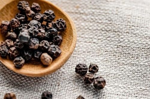 Giá tiêu hôm nay 19/3/2023: Thị trường tiếp tục ảm đạm, tiêu Bình Phước năng suất giảm, giá bán thấp