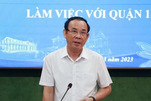 Bí thư TP.HCM chỉ đạo khẩn về xây nhà vệ sinh công cộng