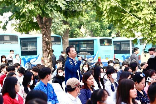 Sinh viên đại học có cần học Toán?
