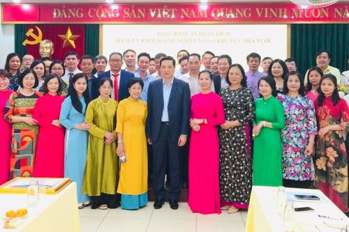 Hoàn Kiếm: Tạo môi trường thuận lợi cho doanh nghiệp phát triển sản xuất kinh doanh