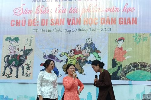 Đổi mới dạy và học môn Ngữ văn qua hoạt động sân khấu hóa tác phẩm văn học