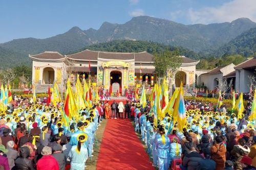 Khu di tích lịch sử Yên Tử (Quảng Ninh): Cõi phật thiêng liêng