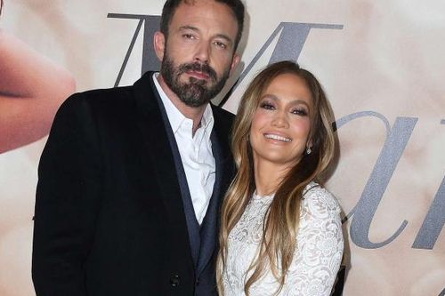 Jennifer Lopez được chồng tôn vinh, xuất hiện trong phim mới của ông xã