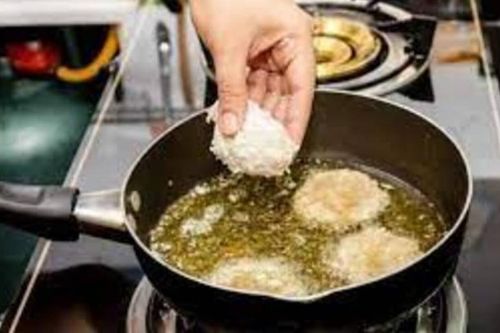 5 thói quen khi nấu ăn làm tăng nguy cơ bị K, cái số 3 nhiều người mắc phải nhất