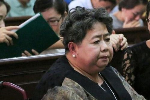 Chuyển giao việc bồi thường của bà Hứa Thị Phấn cho người thừa kế