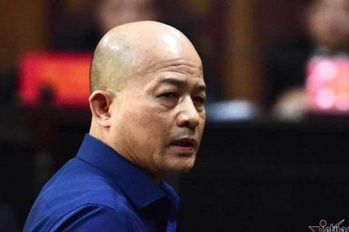 'Út trọc' cùng 2 đồng phạm hầu tòa vì trốn thuế