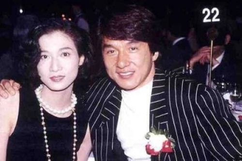 Ngô Ỷ Lợi: Tôi không hối hận chuyện tình cảm ngoài luồng với Thành Long