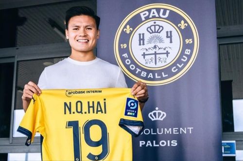 Kịch bản để Quang Hải chia tay Pau FC sang Tây Ban Nha