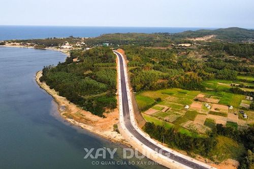 Cận cảnh con đường du lịch tuyệt đẹp dẫn vào Khu di chỉ văn hóa Sa Huỳnh