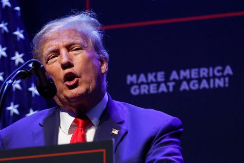 Ông Trump gọi, người ủng hộ không trả lời