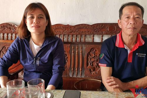 Nguyên nhân người đàn ông đánh liên tiếp vào đầu bé trai bạch tạng