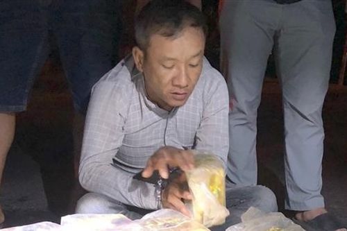 Khởi tố đối tượng vận chuyển 24kg ma túy