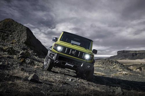 Người Thái Lan phải bốc thăm để được mua Suzuki Jimny 2023