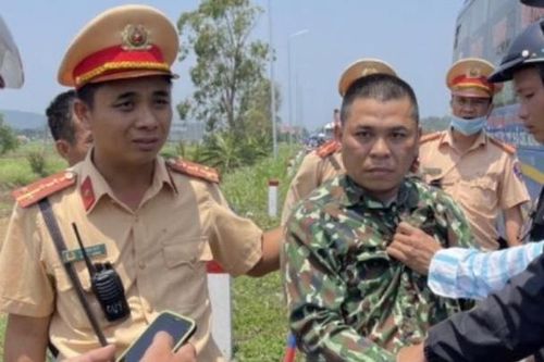 Bắt giữ nghi phạm cướp xe máy, kéo lê phụ nữ trên đường