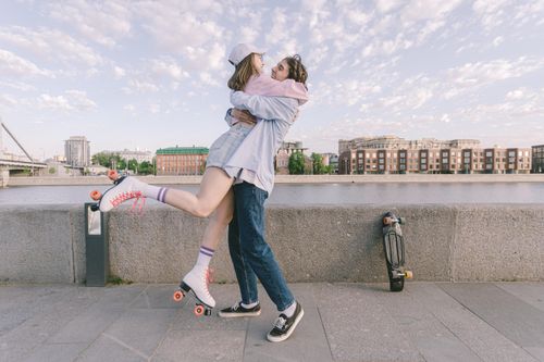 Bí quyết 'giữ lửa' khi yêu xa