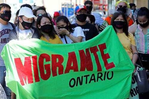 Lượng người di cư khiến dân số Canada tăng kỷ lục