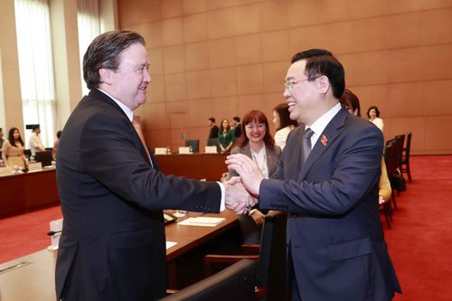Chủ tịch Quốc hội tiếp đoàn DN Hội đồng Kinh doanh Hoa Kỳ-ASEAN