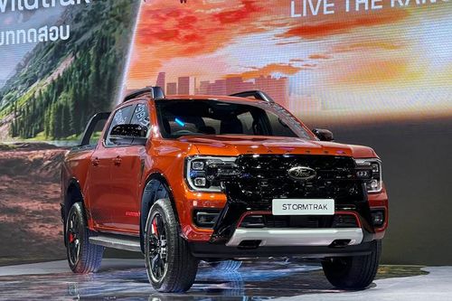 Cận cảnh Ford Ranger Stormtrak sắp có mặt tại Việt Nam