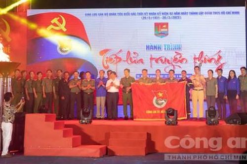 Truyền ngọn lửa nhiệt huyết, trách nhiệm cho tuổi trẻ Công an TPHCM