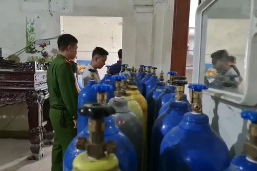 Phát hiện nhiều điểm kinh doanh khí cười trái phép