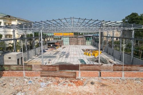 Lấn chiếm hành lang an toàn giao thông QL1A để xây dựng công trình trái phép