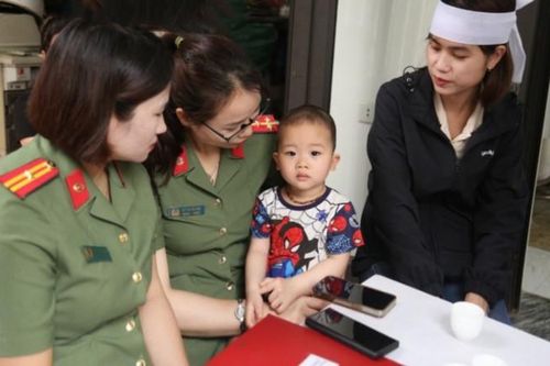 Nghĩa cử đẹp xoa dịu nỗi đau người ở lại
