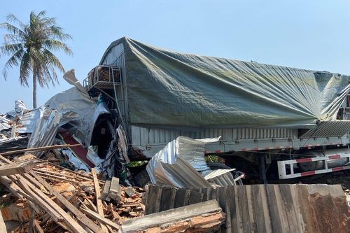 Xe đầu kéo tông sập quán nước ở Khánh Hòa: Sức khỏe các nạn nhân giờ ra sao?