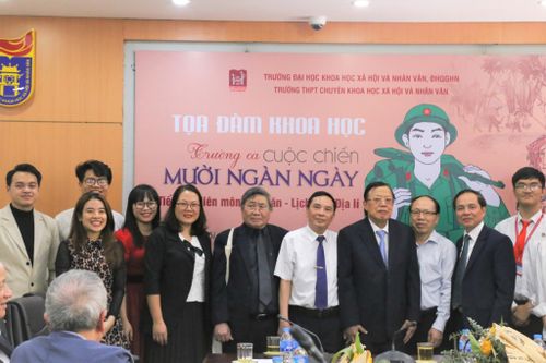 Tiếp cận liên môn qua 'Trường ca Cuộc chiến mười ngàn ngày'