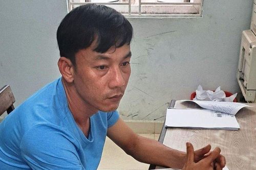 'Nổ' quan hệ rộng, nhận xe để lo thủ tục đăng kiểm rồi đem bán